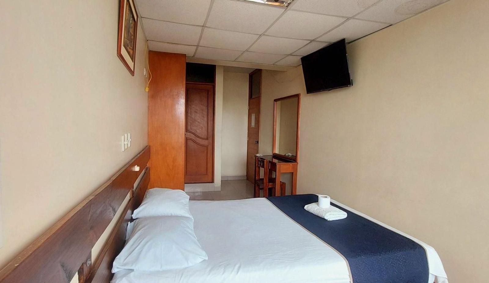 Hotel Arizona Piura Exterior photo